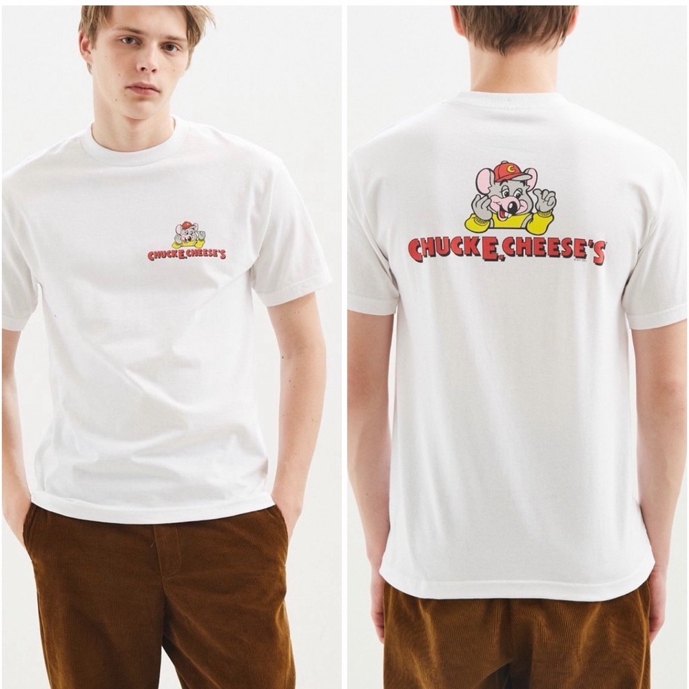 Mens Urban Outfitters White Chuck E Cheese T-shirt Medium Retro